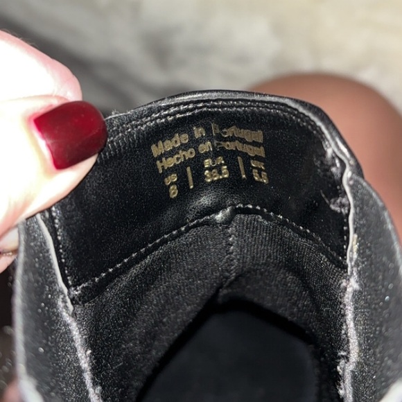 Aldo Black Chelsea Boot - Picture 11 of 11